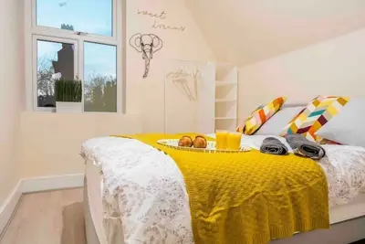 Image de Deluxe 2-Bedroom Flat with Free parking