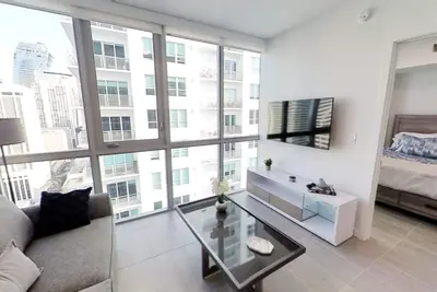 Modern Apartment at Downtown Miami