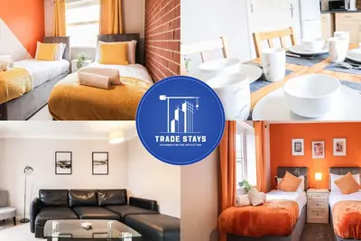 Image de Beautiful 4 Bed House with Free Wifi And Driveway