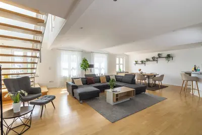 Image de Penthouse-Maisonette - City Center, Highspeed Internet, Garage Parking