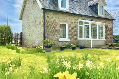 Image de Cosy, Stone Built Cottage; Super Dog Friendly; Games Room & Direct Loch Access!