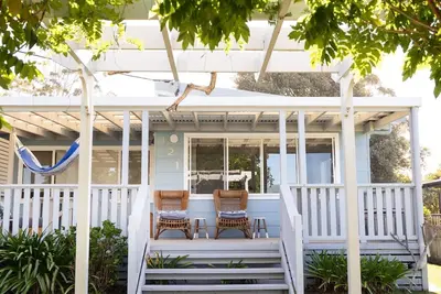 Image de Free night on us this winter at Coastal Cottage