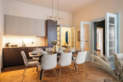 Image de Spacious 3-Bedroom Flat in Central Krakow