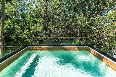 Image de Magnificent Villa one block from Playacar beach