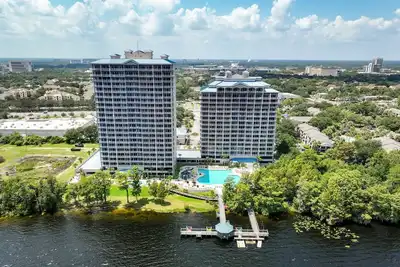Image de Orlando 11th Floor - 5 min from Disney Blue Heron