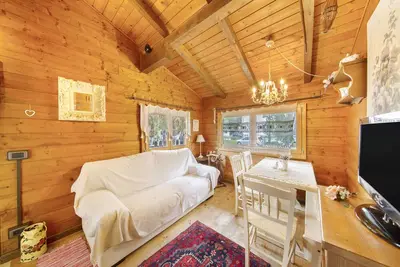 Image de Chalet \"Orserose I Fus\" avec vue sur la montagne, terrasse partagée et Wi-Fi