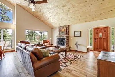 Image de Great Views | Pet Friendly | Fireplace | Casa Estrella