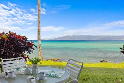 Image de Whale Watching from your lanai, unbeatable views