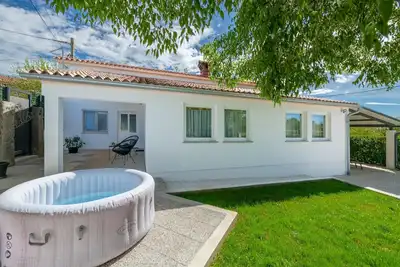 Image de Belle maison Ă Barban avec Wi-Fi
