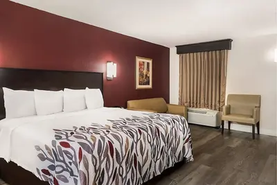 Image de Budget-friendly Accommodation! Outdoor Pool, Pets Allowed, Near Tupelo Zoo