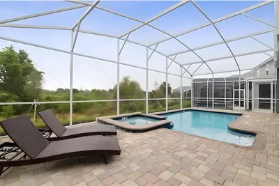Image de 8-Bedroom Pool-Spa & Golf Court!