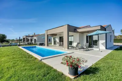 Image de Villa Tetiana with private pool and jcauzzi