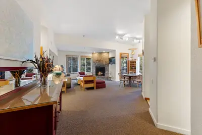 Image de 521 | Roomy 2bd/2ba - Kitchen, W/D, Pool + Spas