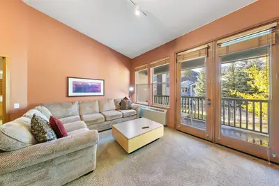 Image de 815 | Spacious 3bd/3ba w/ A/C – Pool & Tennis