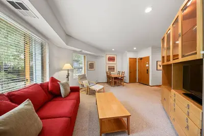 Image de Palisades Tahoe Lodge 1-Bedroom Ski-in/Ski-out#220