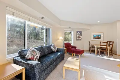Image de 120 | Hillside 1bd - Classic Charm + Hike In/Out