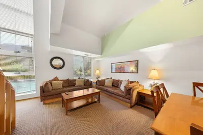 Image de 329 | Tahoe Loft Retreat - Hike In/Out + Sauna