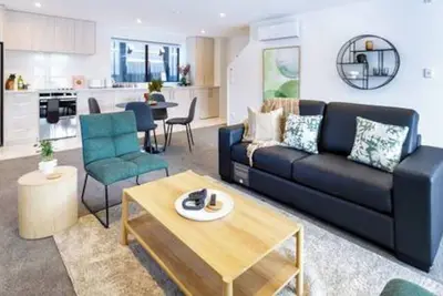 Image de Cbd Gem Walk to everything 3 bedroom 2 bath