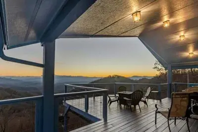 Image de Bella Vista - Hot Tub! ! ! - A View Forever!