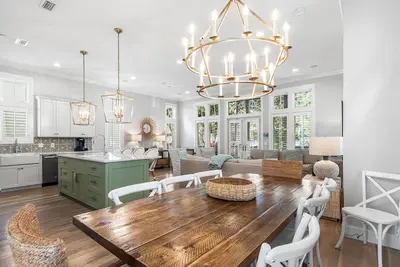 Image de Bluebird Cottage - Rosemary Beach - Close to Bridgetown Park!
