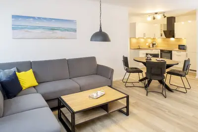 Image de Moderne und Wunderschön Ausgestattete Ferienwohnung in der neu Erbauten Inselres