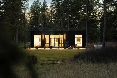 Image de Teakettle - Modern Tiny Home with Scenic Views in a Serene Setting with Private Hot Tub