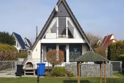 Image de Modernes Nurdach-ferienhaus im Nordsee-ferienpark Fedderwardersiel