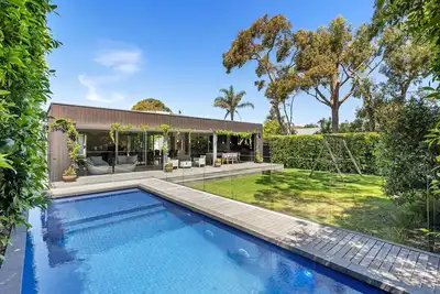 Image de Coast to Coast: 5  Br, 2  Ba  in Blairgowrie, Sleeps 16