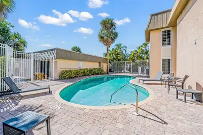 Image de Gorgeous Condo Near the Beach! Community Pool and Dog Friendly- Anchor Down