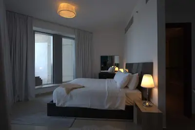 Image de BellaVista -Huge Terrace 1br Apartment w/ BurjKhalifa and FountainViews Bv 06-33