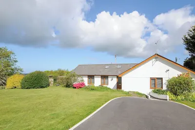 Lambley View, pet friendly, country holiday cottage in Bude