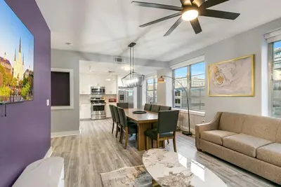 Image de 4bd Oasis - Steps to French Quarter