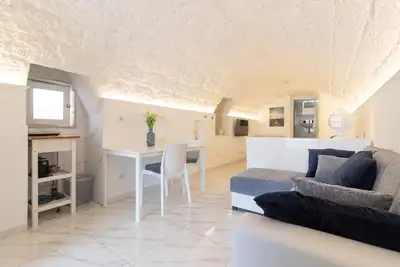 Studio 'La Porta Sul Mare - Ancora' avec terrasse partagée, Wi-Fi et climatisation