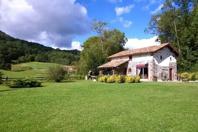 Image de Gaztelia - Saint-Jean-Le-Vieux