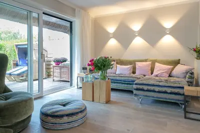 Image de Reethüs Syltliebe - Neu 2023 - Luxuriöses Ferienhaus in Morsum mit Wunderschönem Blick in die Natur