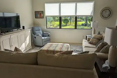 Image de Beautiful home, 2 bedroom plus den with a 2 car garage at Lakes At Waterways
