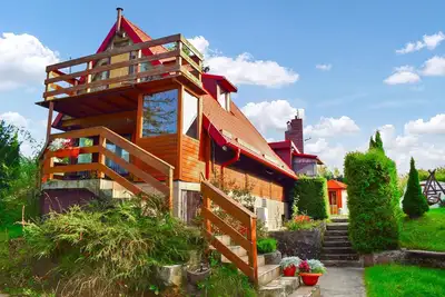 Image de Belle maison à Brodnica Górna avec.