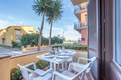 Image de 134-Appartement avec vue sur la mer au centre d'Empuriabrava