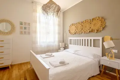 Image de Appartement neuf avec 3 chambres et 2 salles de bains proche de la gare centrale