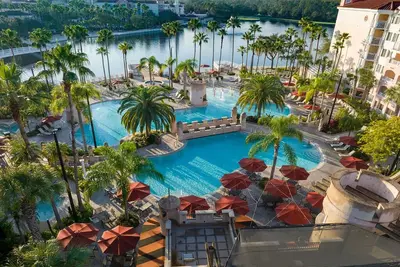 Image de 3 Bedroom Villa, Sleeps 12, Kitchen, Theme Parks, Golf, Marriott Grande Vista! !