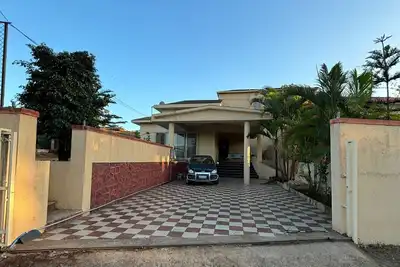 Image de Eton Villa is located in the serene locale of panchgani. \n