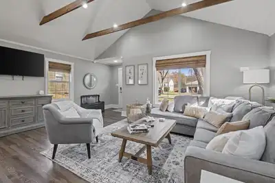 Image de Mission Outlook - Gorgeous Home + Pet Friendly