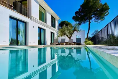 Image de Grande et belle maison pour 16 personnes, calme absolu