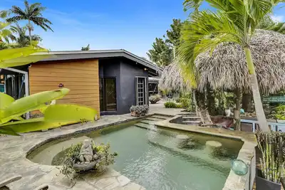 Image de Waterfront slice of paradise nestled 5 minutes away from Las Olas