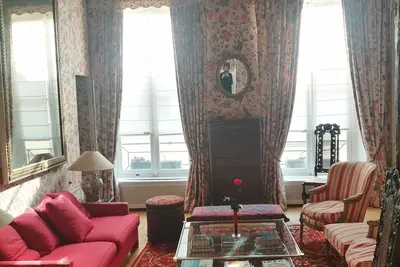 Image de Exceptional apartment located in the historic heart of the Latin Quarter.