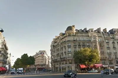 Image de 140m²-Saint Placide Rue du Cherche-Midi- A neighborhood where Parisians flock to
