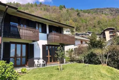 Image de Independent villa with garden and great view