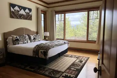 Image de Breathtaking Luxury Family Cabin Nakoma Golf Couples