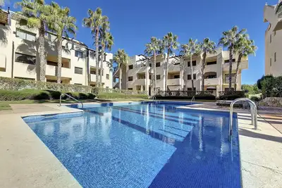 Image de Appartement au rez-de-chaussée avec accès direct à la piscine