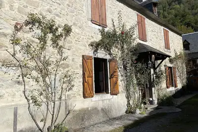Image de Appartement dans maison de montagne.